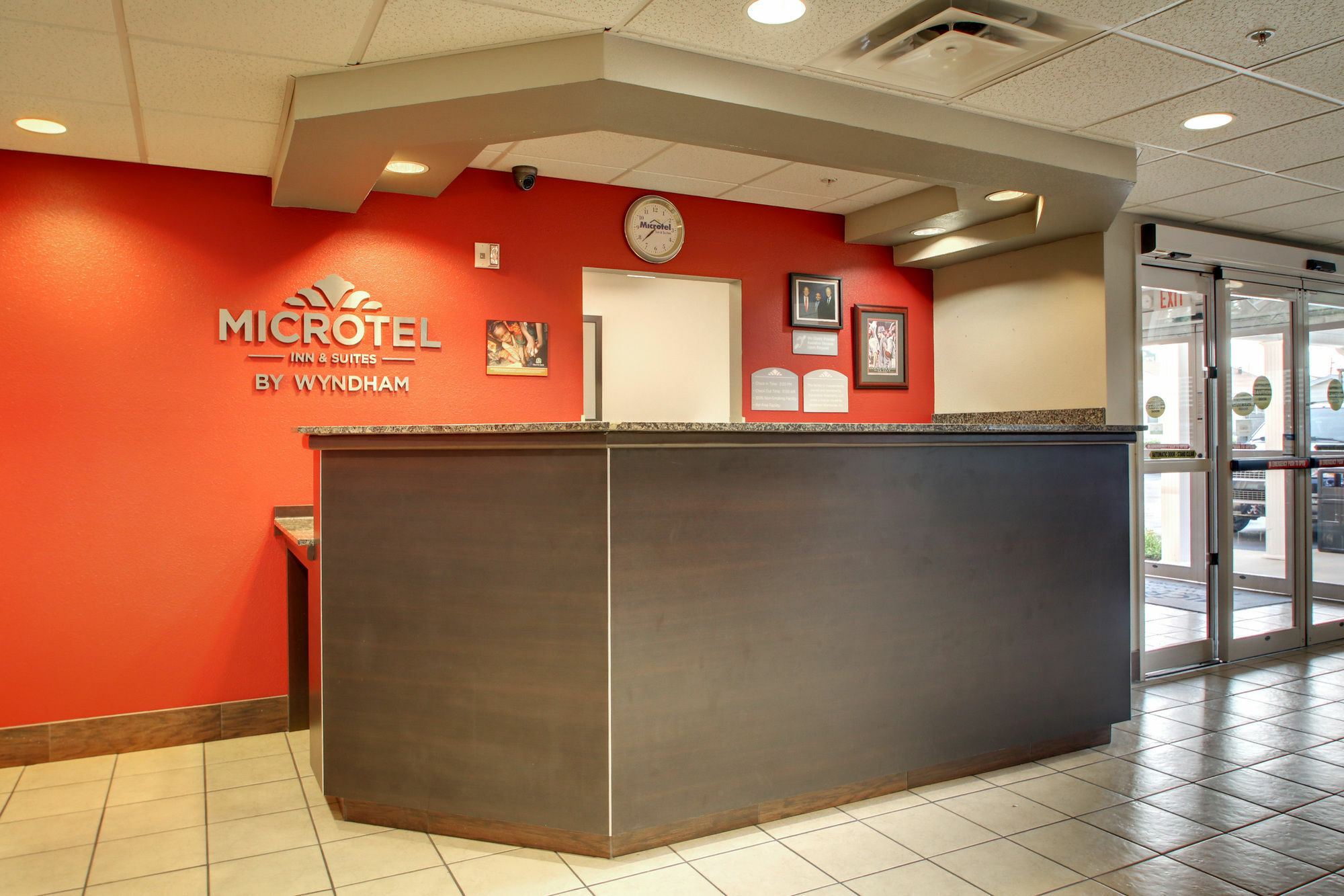 Microtel Inn & Suites By Wyndham Tuscaloosa Luaran gambar